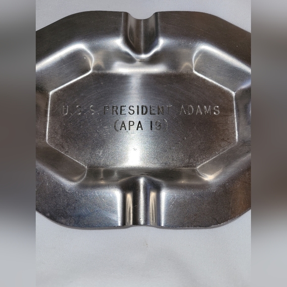 Vintage USS President Adams APA 19 Metal Ashtray from the 1940s - Picture 3 of 5